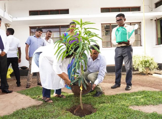 වික්ටෝරියා නිවාස සංකීර්ණයේ නව බහුකාර්ය ගොඩනැගිල්ල විවෘත කිරීම